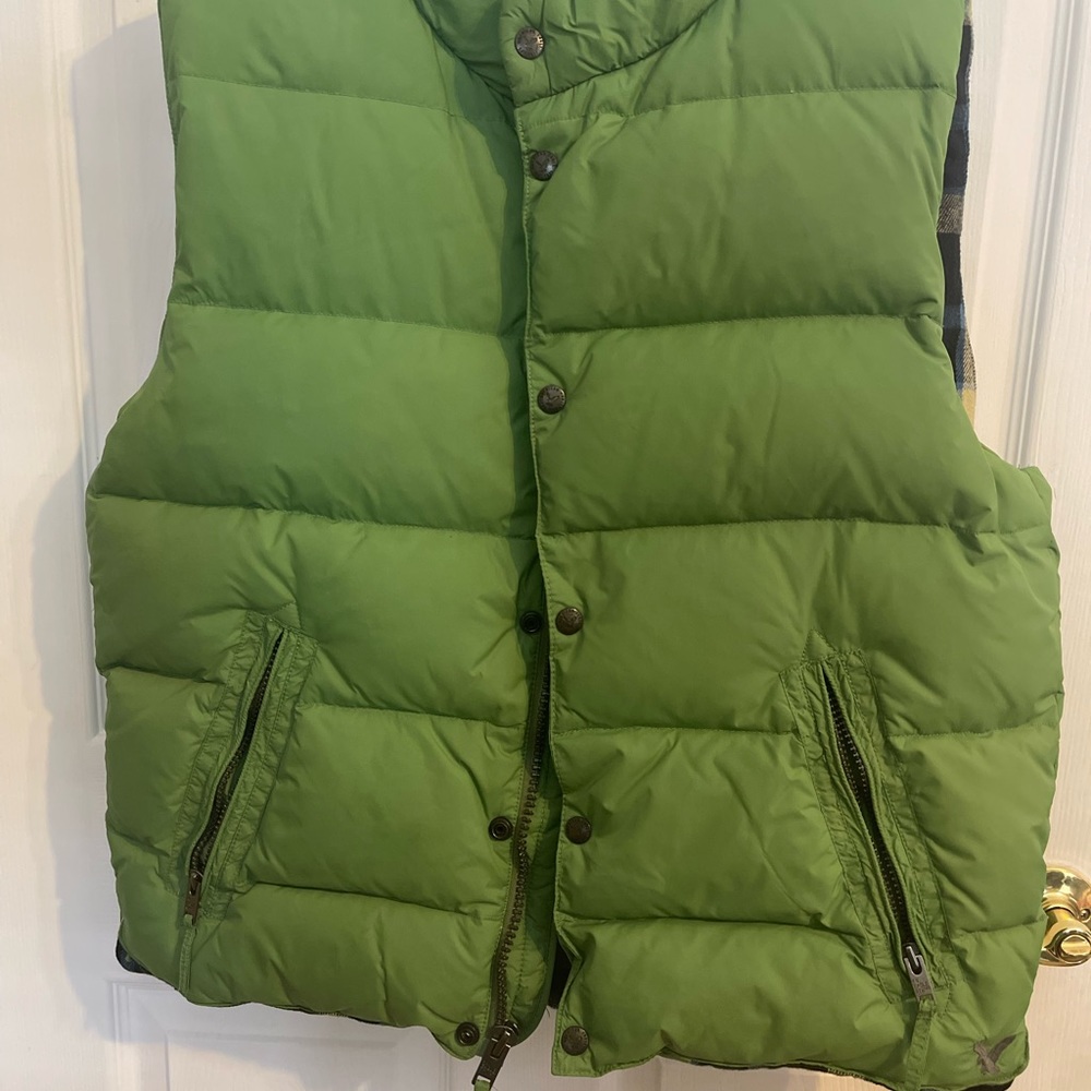 Men’s Large, Down vest. Like new